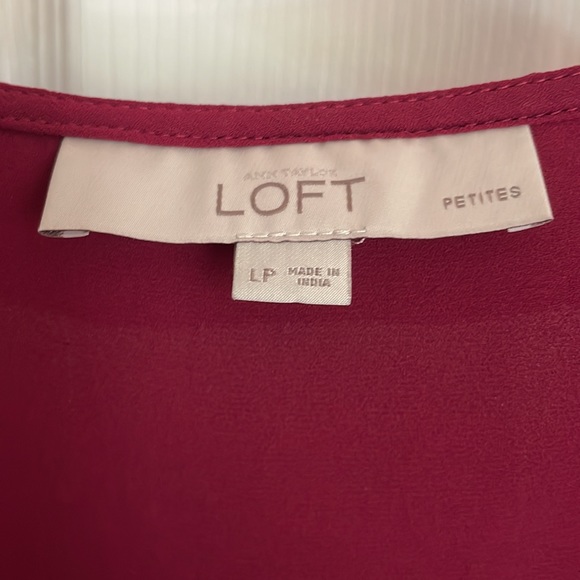 Magenta LOFT Blouse - Large Petite - Picture 3 of 3
